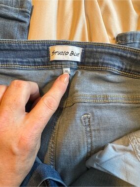 Studio Blue Slim Men's Jeans in Light Wash